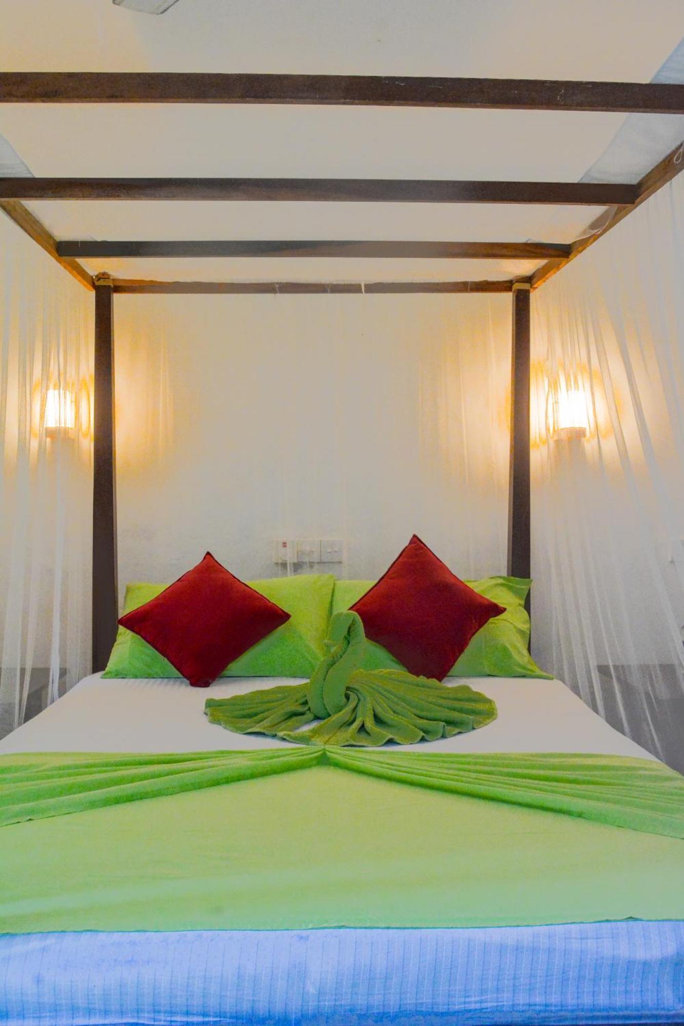 Palm Garden Guest House Гале Екстериор снимка
