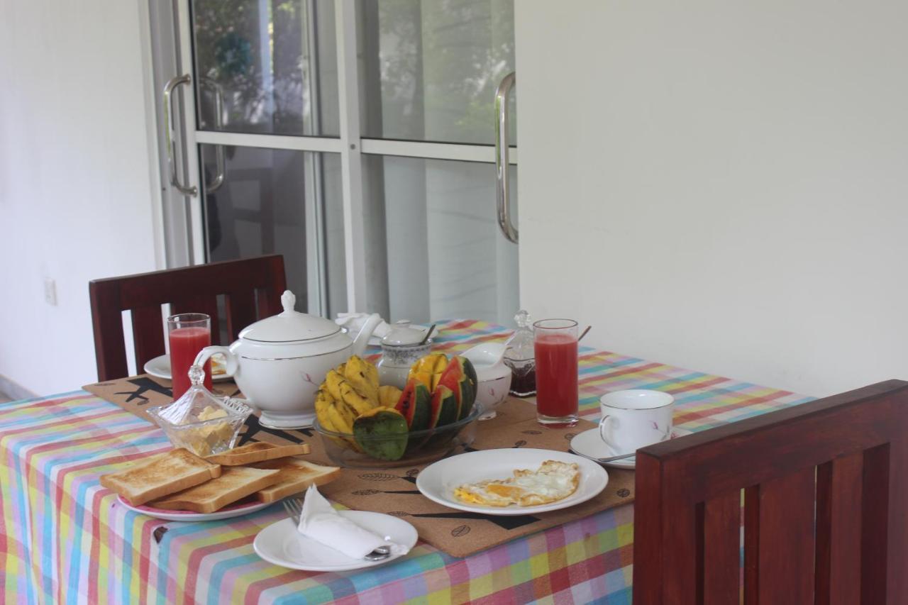 Palm Garden Guest House Гале Екстериор снимка